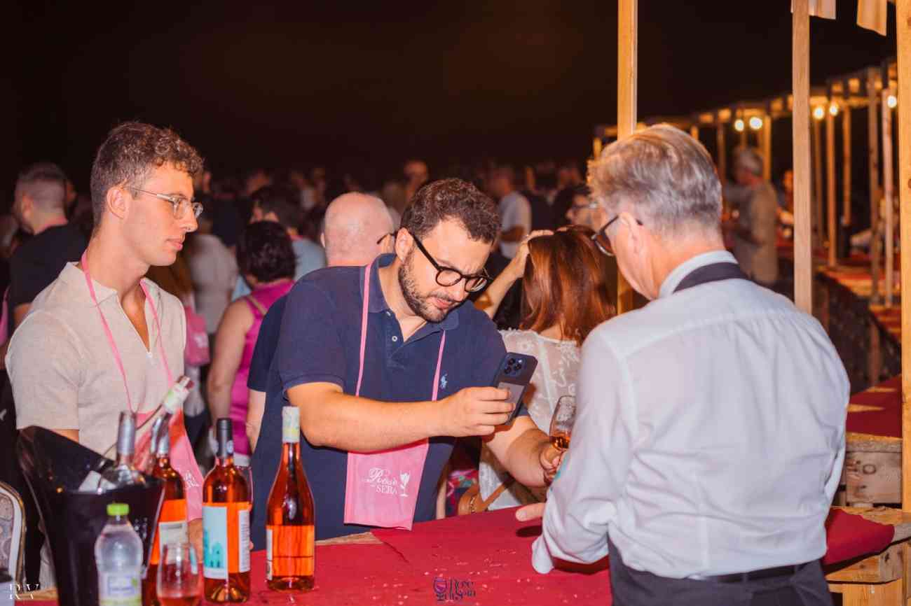 Torna la Notte dei Vini Rosati a Stornara Torna la Notte dei Vini Rosati a Stornara
