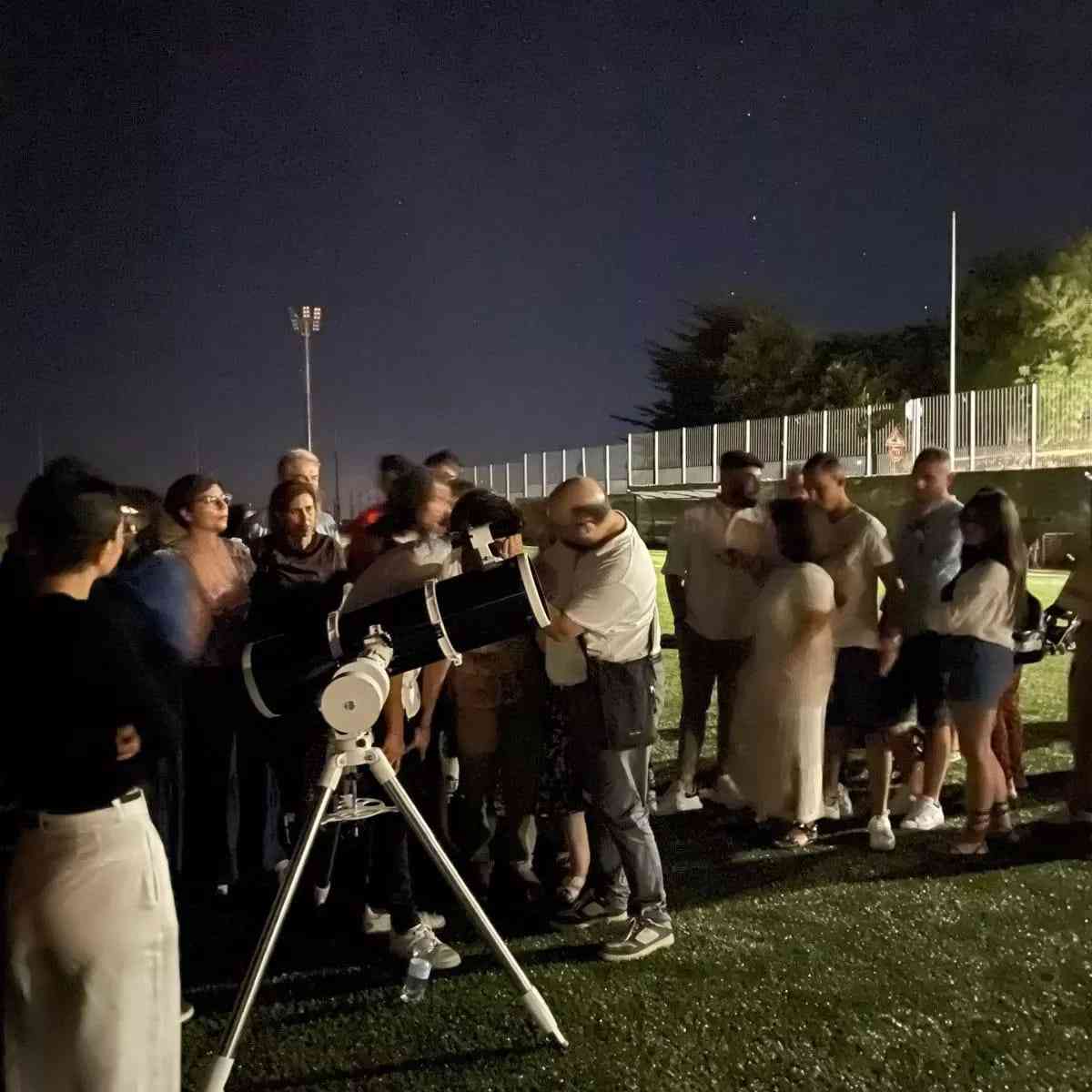 Orsara di Puglia sotto le stelle tra Osservatorio Galattico e Silent Disco Orsara di Puglia sotto le stelle tra Osservatorio Galattico e Silent Disco