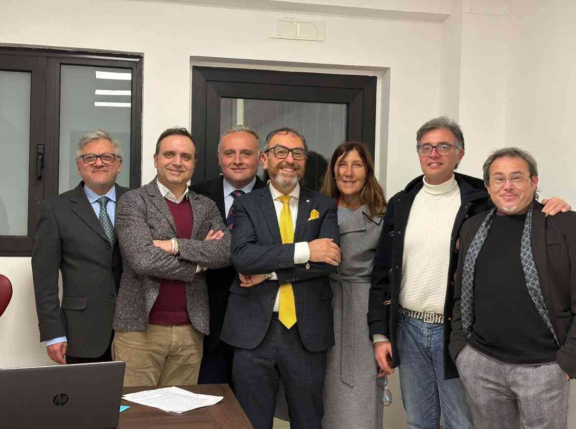 Svolta nel Foro foggiano: l’Unione degli Avvocati del Gargano allarga i confini e abbraccia la Capitanata Svolta nel Foro foggiano: l’Unione degli Avvocati del Gargano allarga i confini e abbraccia la Capitanata