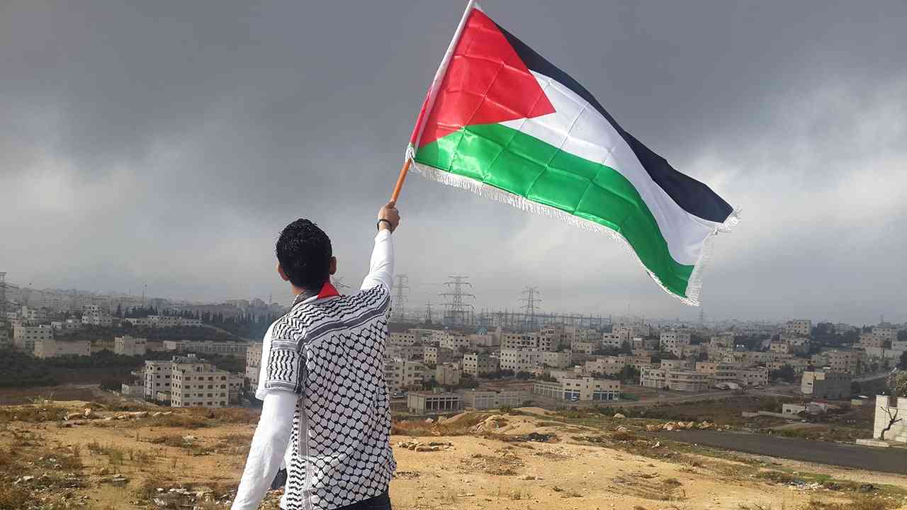 Rodi Garganico, la Biblioteca si ferma per Gaza: spazio al dibattito sui diritti umani Rodi Garganico, la Biblioteca si ferma per Gaza: spazio al dibattito sui diritti umani