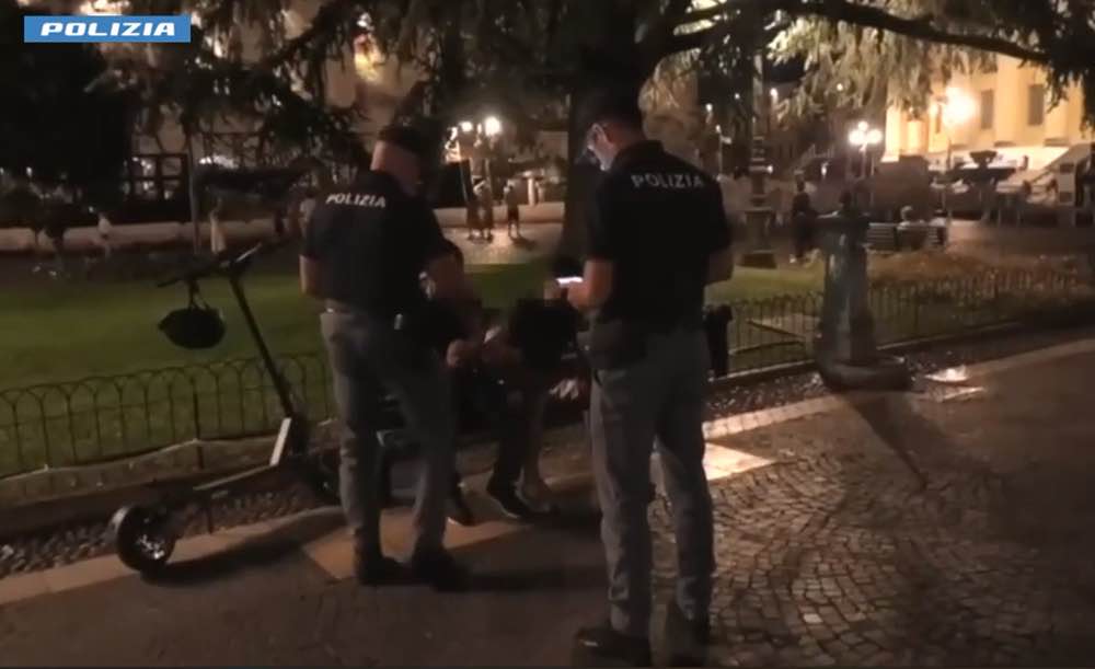Minorenni coinvolti in rapina a Foggia: tre indagati, scattano le misure cautelari Minorenni coinvolti in rapina a Foggia: tre indagati, scattano le misure cautelari