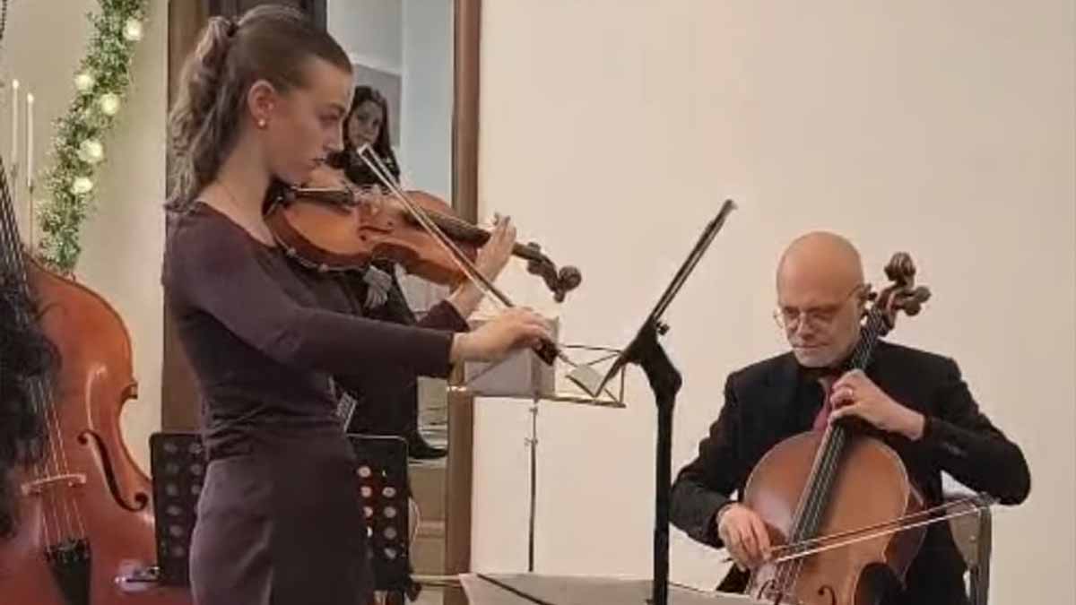 Debutta a Peschici l’Orchestra d’Archi “Melos Aureum” tra emozione, talento e futuro Debutta a Peschici l’Orchestra d’Archi “Melos Aureum” tra emozione, talento e futuro