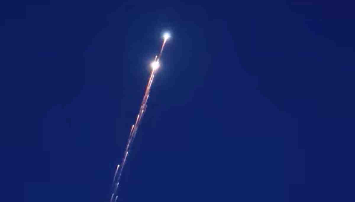 Una palla di fuoco illumina i cieli del foggiano Una palla di fuoco illumina i cieli del foggiano