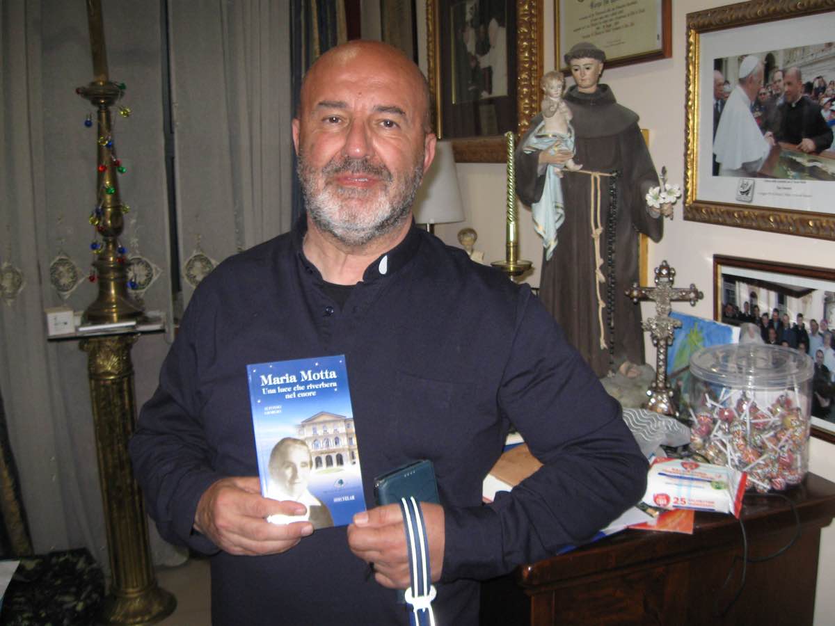 La straordinaria vita di don Alfonso Giorgio nel giorno della festa per suoi primi 32 anni di sacerdozio La straordinaria vita di don Alfonso Giorgio nel giorno della festa per suoi primi 32 anni di sacerdozio