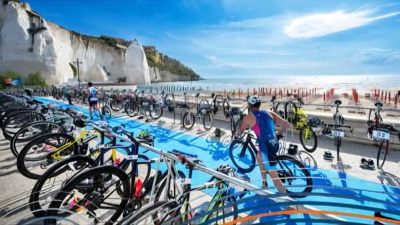 Nuoto, Bici, Corsa e Bandiera Blu: II 7 giugno lo spettacolo del Triathlon infiamma Vieste Nuoto, Bici, Corsa e Bandiera Blu: II 7 giugno lo spettacolo del Triathlon infiamma Vieste