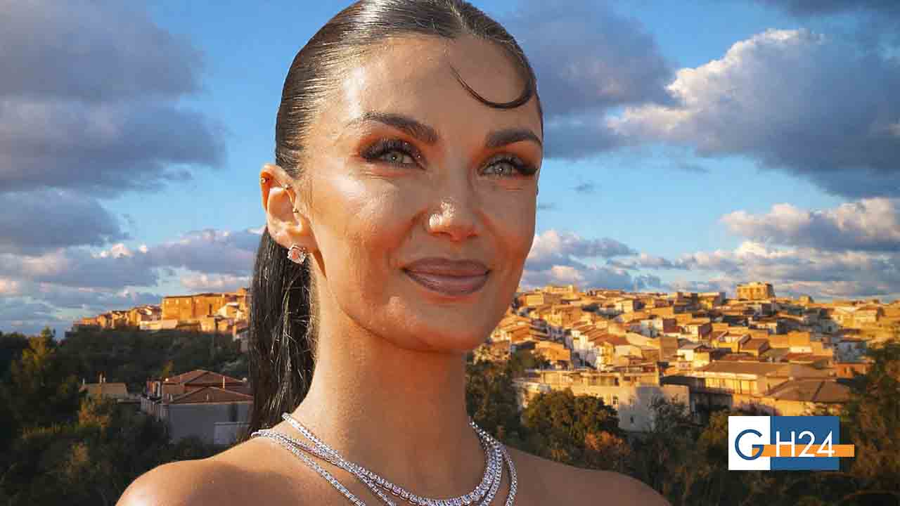 Elettra Lamborghini pronta a infiammare San Nicandro Garganico con il suo concerto Elettra Lamborghini pronta a infiammare San Nicandro Garganico con il suo concerto