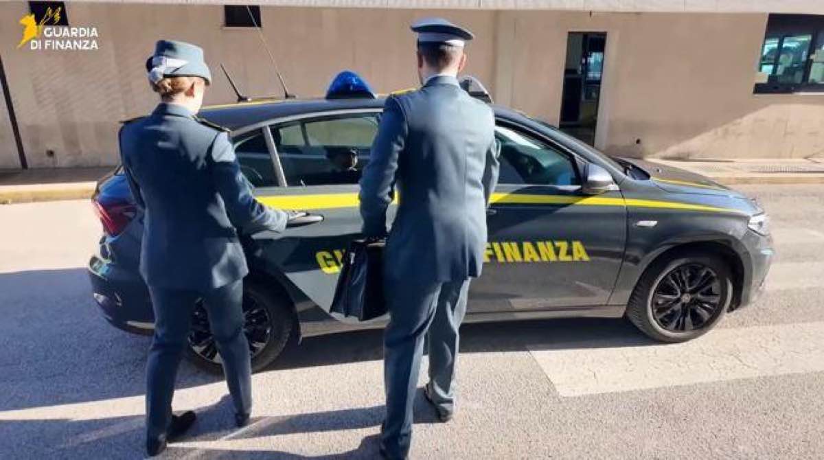 Denaro pubblico dirottato per fini personali: maxi‑sequestro della Finanza tra Bari e Foggia Denaro pubblico dirottato per fini personali: maxi‑sequestro della Finanza tra Bari e Foggia