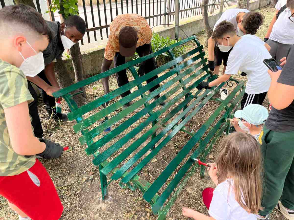 Borgo Mezzanone, la comunità rigenera e restituisce la Villa Comunale Borgo Mezzanone, la comunità rigenera e restituisce la Villa Comunale